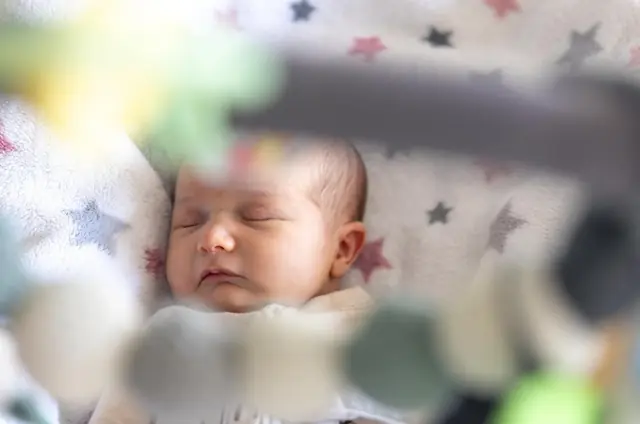 bebe durmiendo
