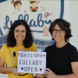 Ana y Rosa - Directoras de la Escuela Infantil Lullaby